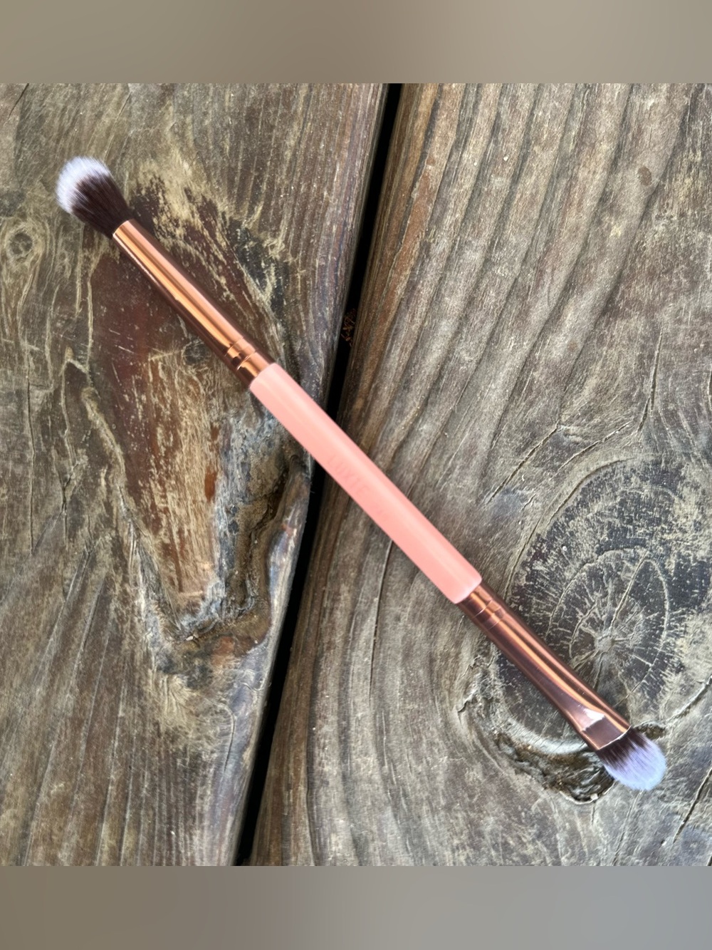 Luxie Beauty 249 Blending and shading